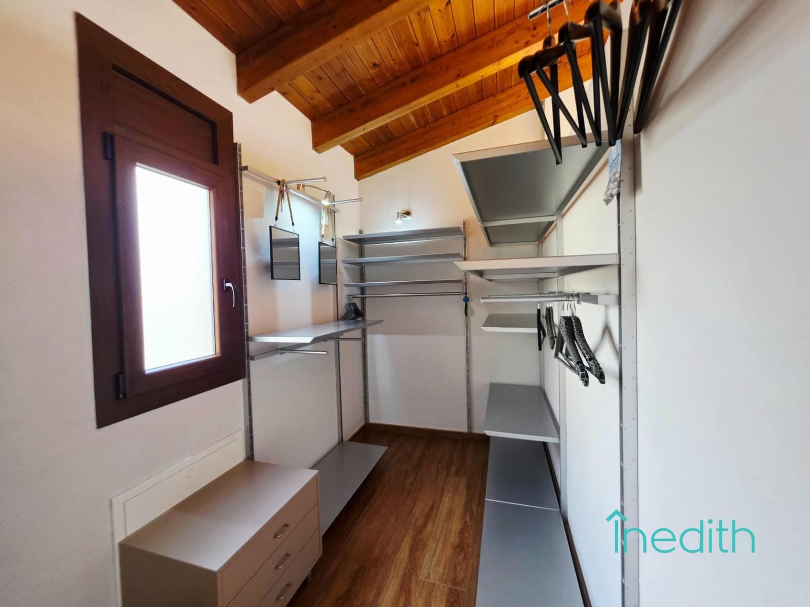 4 Zimmer Villa zu verkaufen in Canyelles mit Pool Garage - 670.000 € (Ref: 9513523)