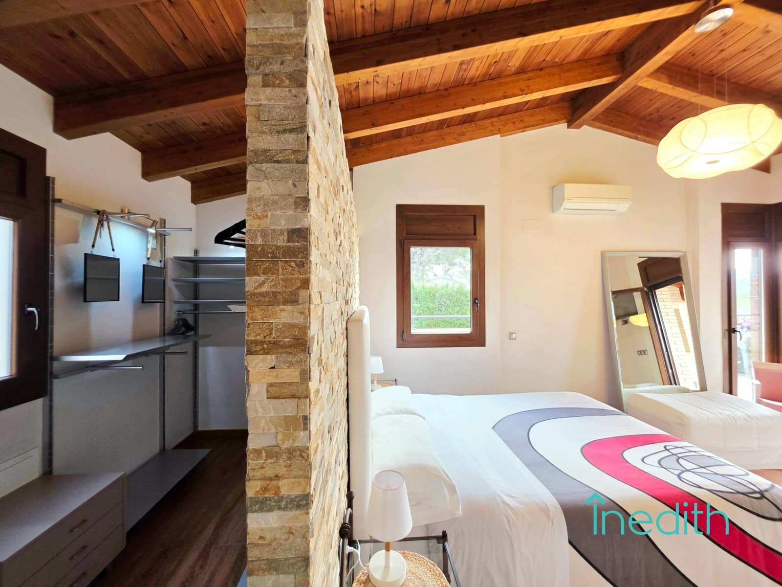 4 Zimmer Villa zu verkaufen in Canyelles mit Pool Garage - 670.000 € (Ref: 9513523)