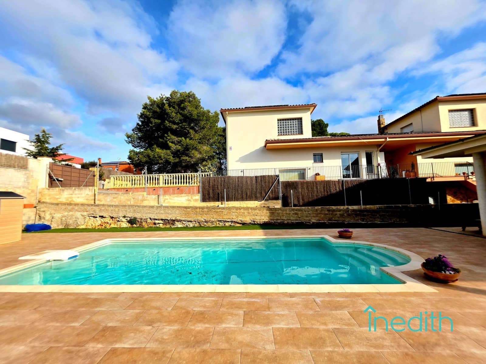 4 Zimmer Villa zu verkaufen in Canyelles mit Pool Garage - 670.000 € (Ref: 9513523)