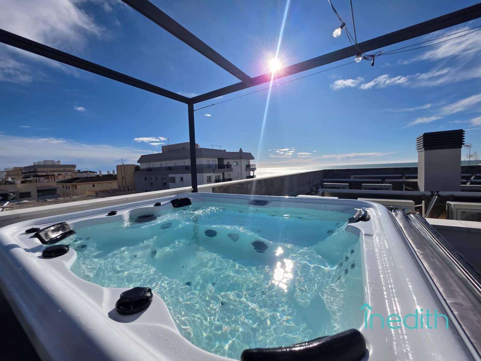 3 bedroom Flat for sale in Segur de Calafell with pool garage - € 440,000 (Ref: 9571346)