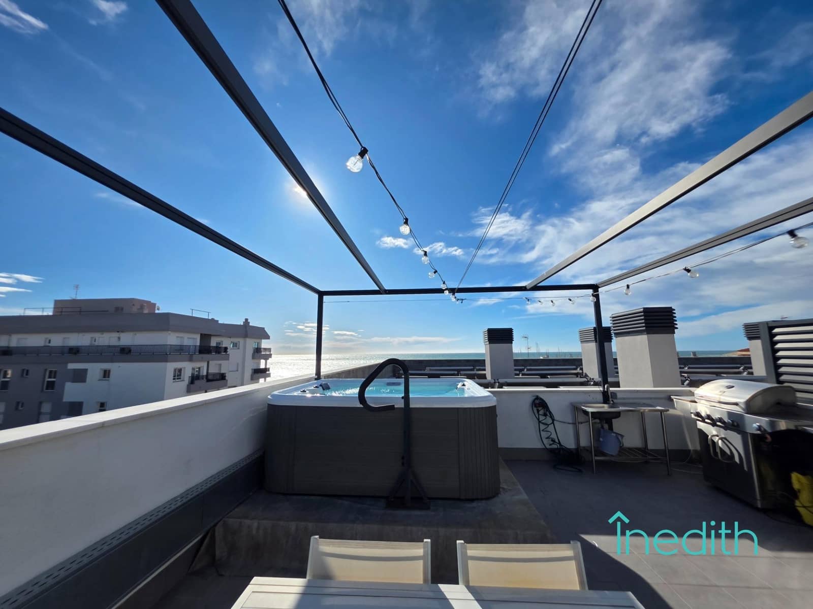 3 bedroom Flat for sale in Segur de Calafell with pool garage - € 440,000 (Ref: 9571346)