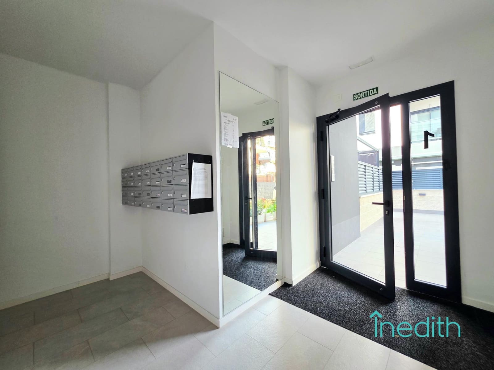 3 bedroom Flat for sale in Segur de Calafell with pool garage - € 440,000 (Ref: 9571346)