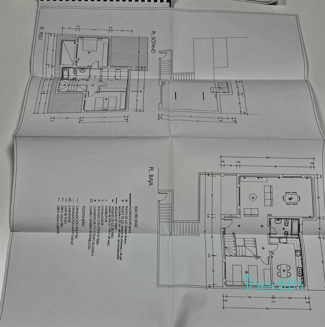 4 sypialnia Willa na sprzedaż w Canyelles z basenem garażem - 370 000 € (Ref: 9571347)