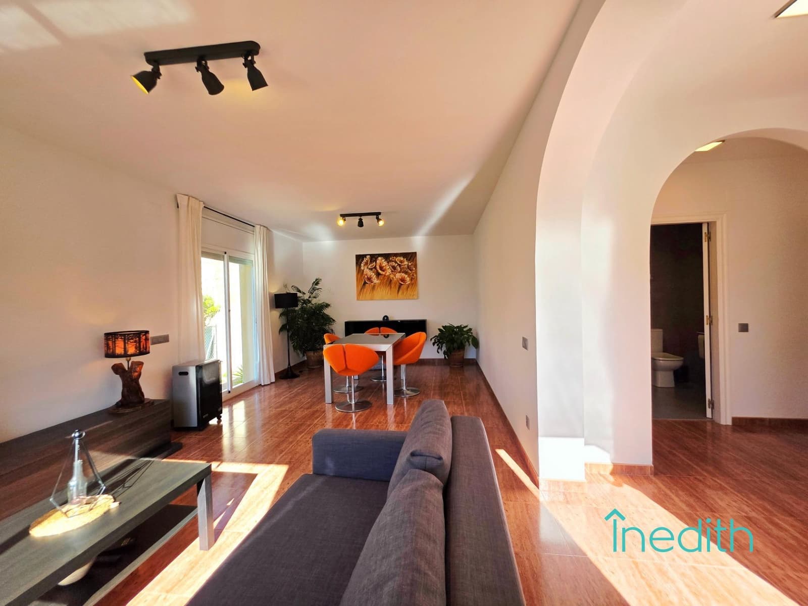 4 sypialnia Willa na sprzedaż w Canyelles z basenem garażem - 370 000 € (Ref: 9571347)