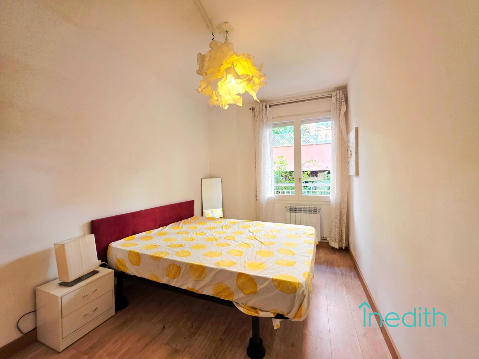 Piso de 4 habitaciones en Barcelona ciudad en venta con garaje - 565.000 € (Ref: 9591472)