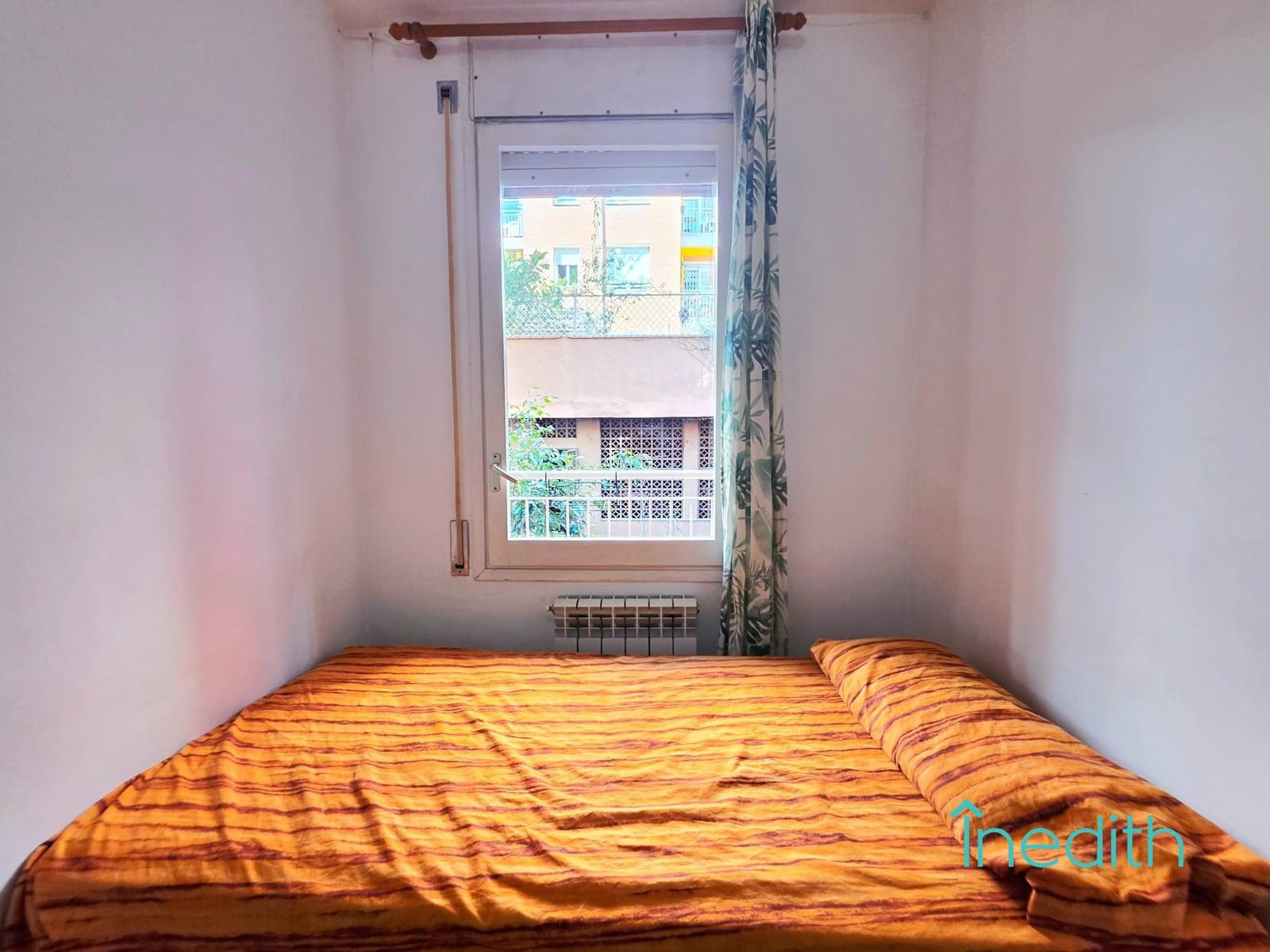 Piso de 4 habitaciones en Barcelona ciudad en venta con garaje - 565.000 € (Ref: 9591472)