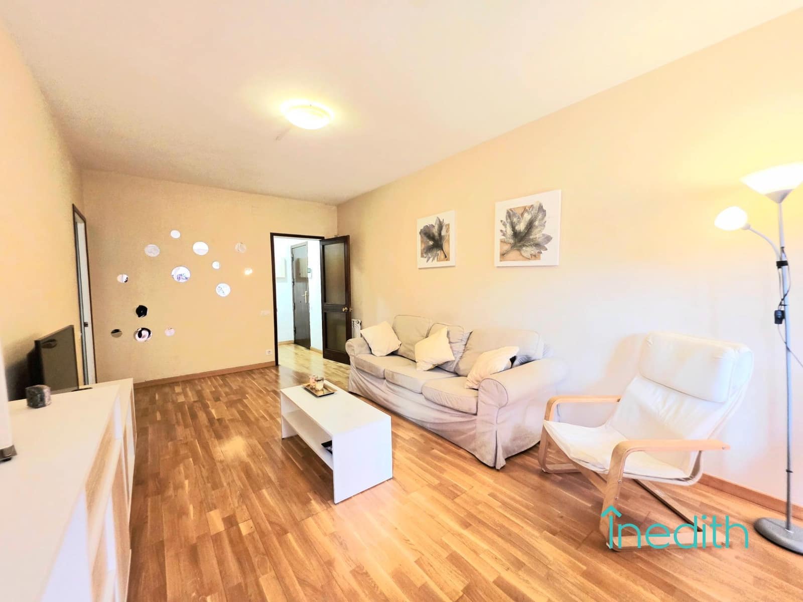 4 bedroom Flat for sale in Barcelona city with garage - € 549,000 (Ref: 9591472)