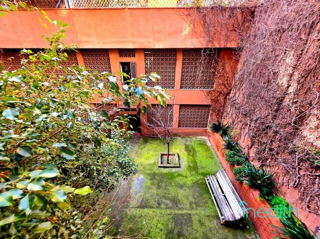 4 Zimmer Wohnung zu verkaufen in La Sagrada Família, Barcelona Stadt mit Garage - 549.000 € (Ref: 9591472)