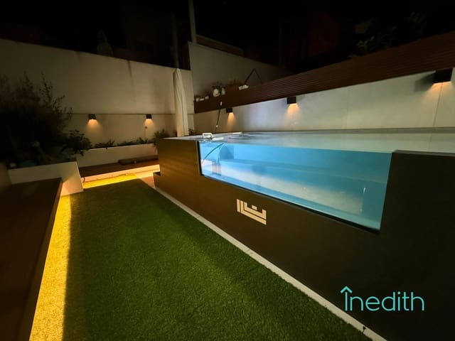 Adosado de 4 habitaciones en Castelldefels en venta con piscina garaje - 750.000 € (Ref: 9591473)