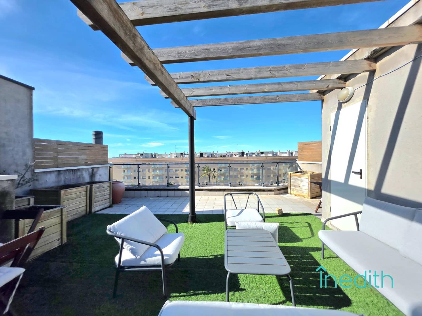 3 bedroom Flat for sale in Cubelles with pool garage - € 398,000 (Ref: 9608198)