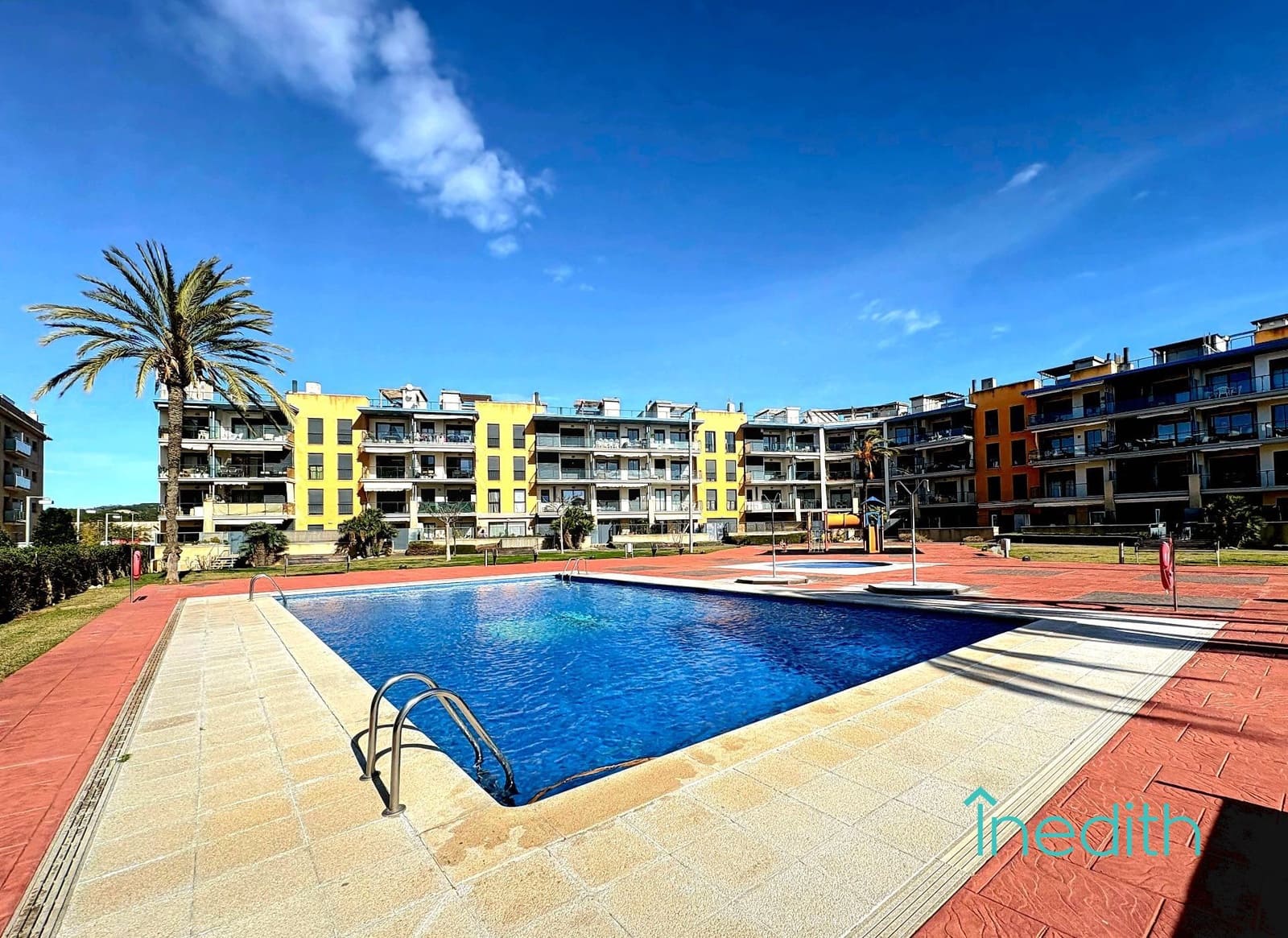 3 bedroom Flat for sale in Cubelles with pool garage - € 398,000 (Ref: 9608198)
