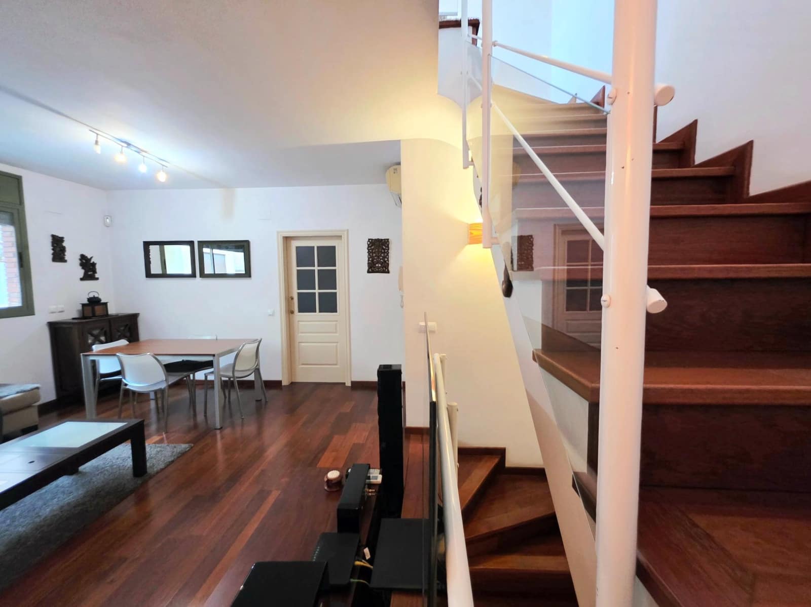 3 sypialnia Dom blizniak na sprzedaż w Miasto Barcelona - 725 000 € (Ref: 9616027)