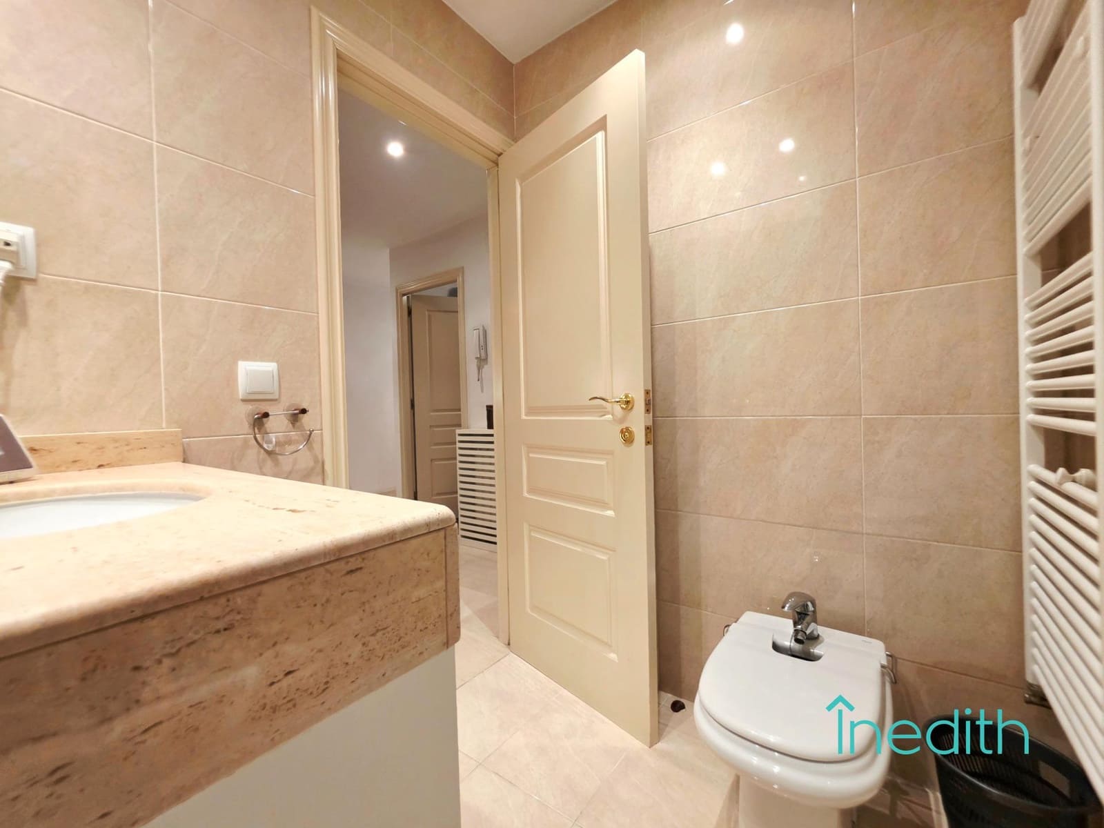 3 sypialnia Dom blizniak na sprzedaż w Miasto Barcelona - 725 000 € (Ref: 9616027)