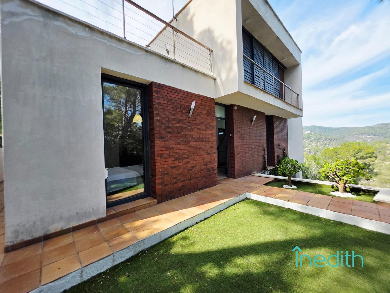 3 makuuhuone Huvila myytävänä paikassa Cubelles mukana 
autotalli - 395 000 € (Ref: 9648344)