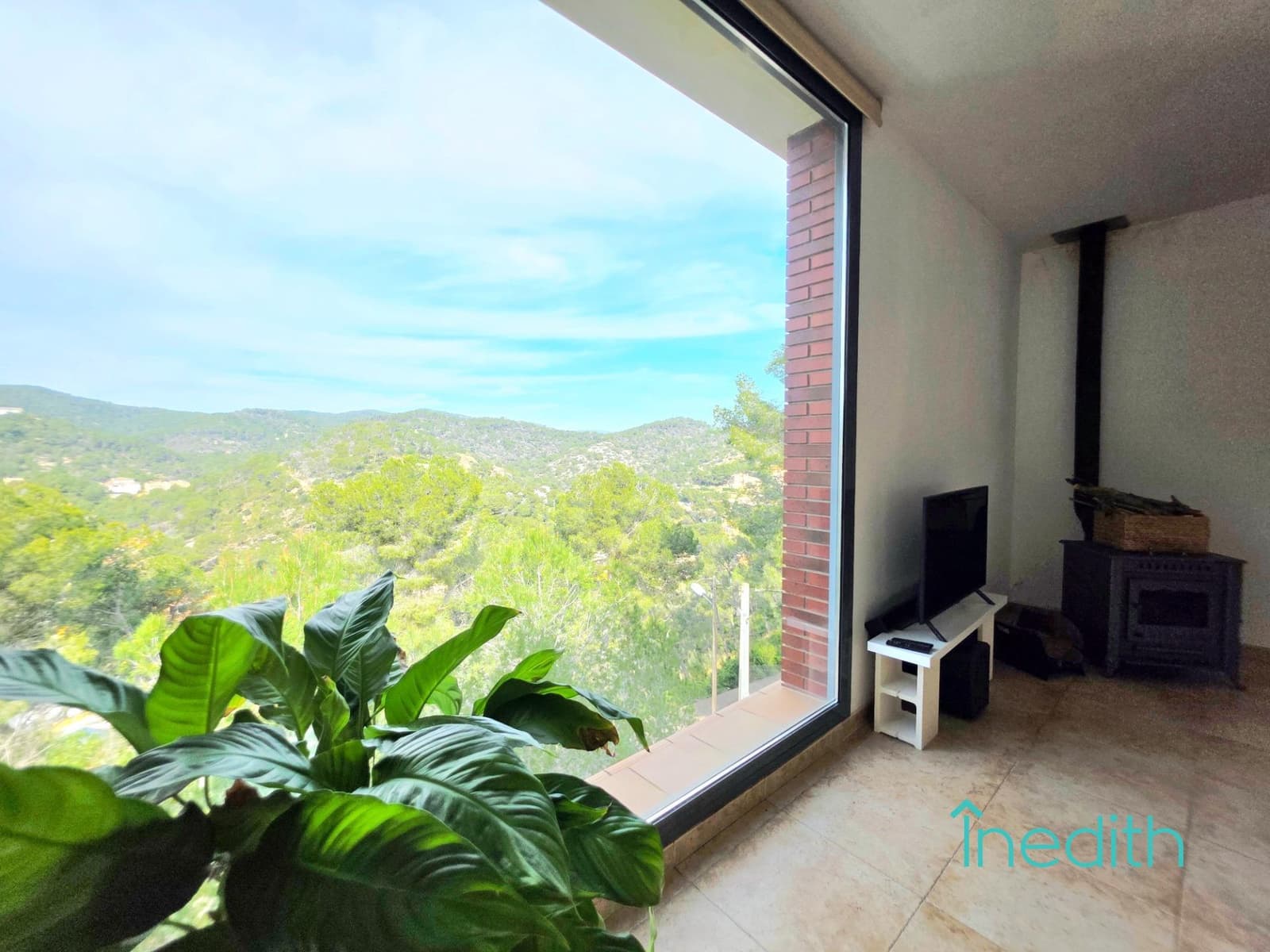 3 makuuhuone Huvila myytävänä paikassa Cubelles mukana 
autotalli - 395 000 € (Ref: 9648344)