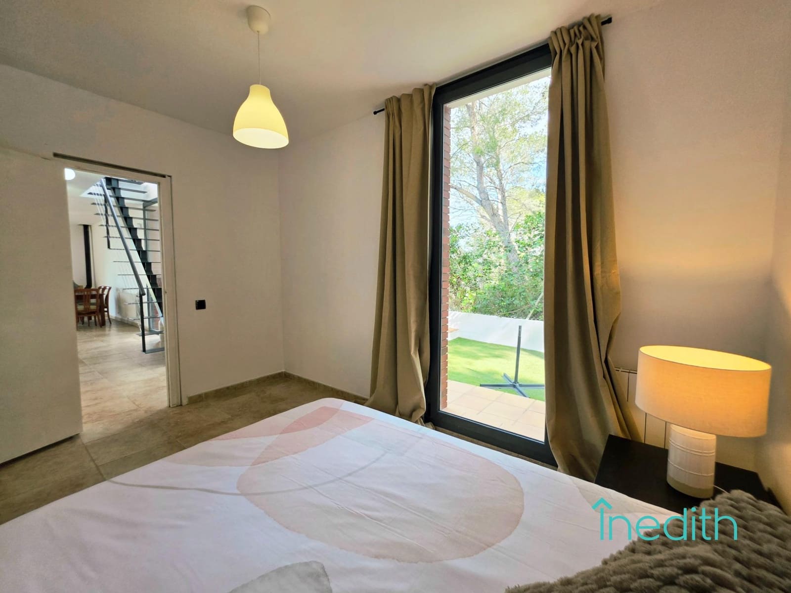 3 makuuhuone Huvila myytävänä paikassa Cubelles mukana 
autotalli - 395 000 € (Ref: 9648344)