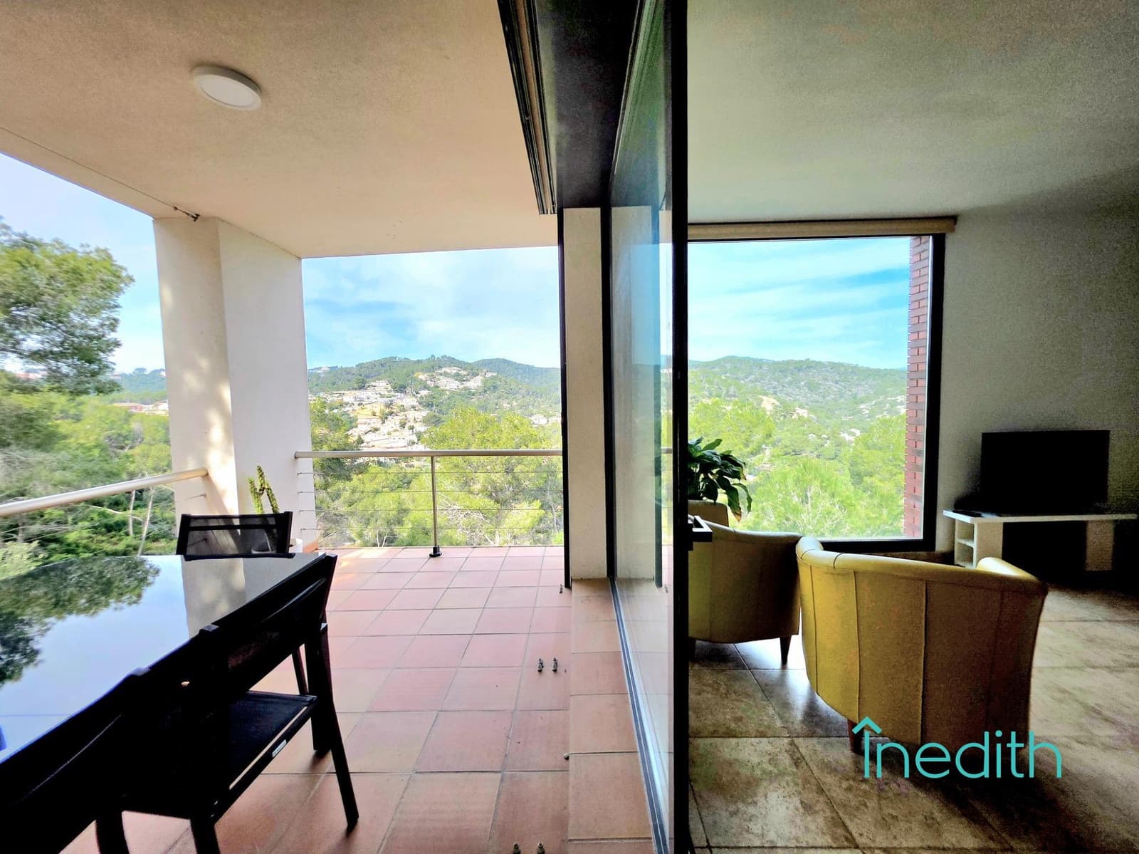 3 makuuhuone Huvila myytävänä paikassa Cubelles mukana 
autotalli - 395 000 € (Ref: 9648344)