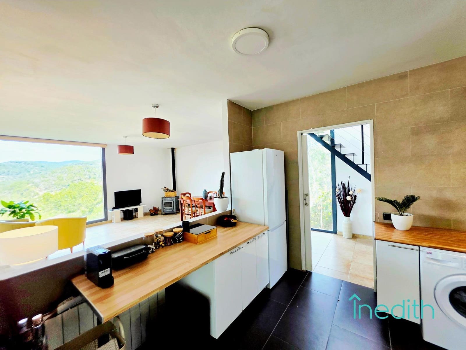 3 makuuhuone Huvila myytävänä paikassa Cubelles mukana 
autotalli - 395 000 € (Ref: 9648344)