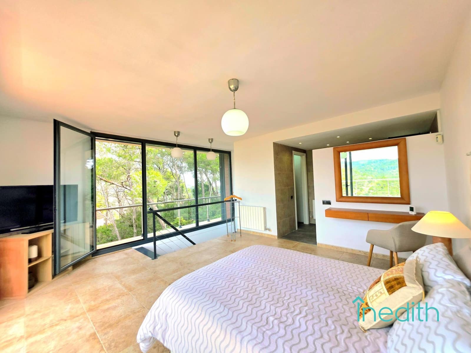 3 makuuhuone Huvila myytävänä paikassa Cubelles mukana 
autotalli - 395 000 € (Ref: 9648344)