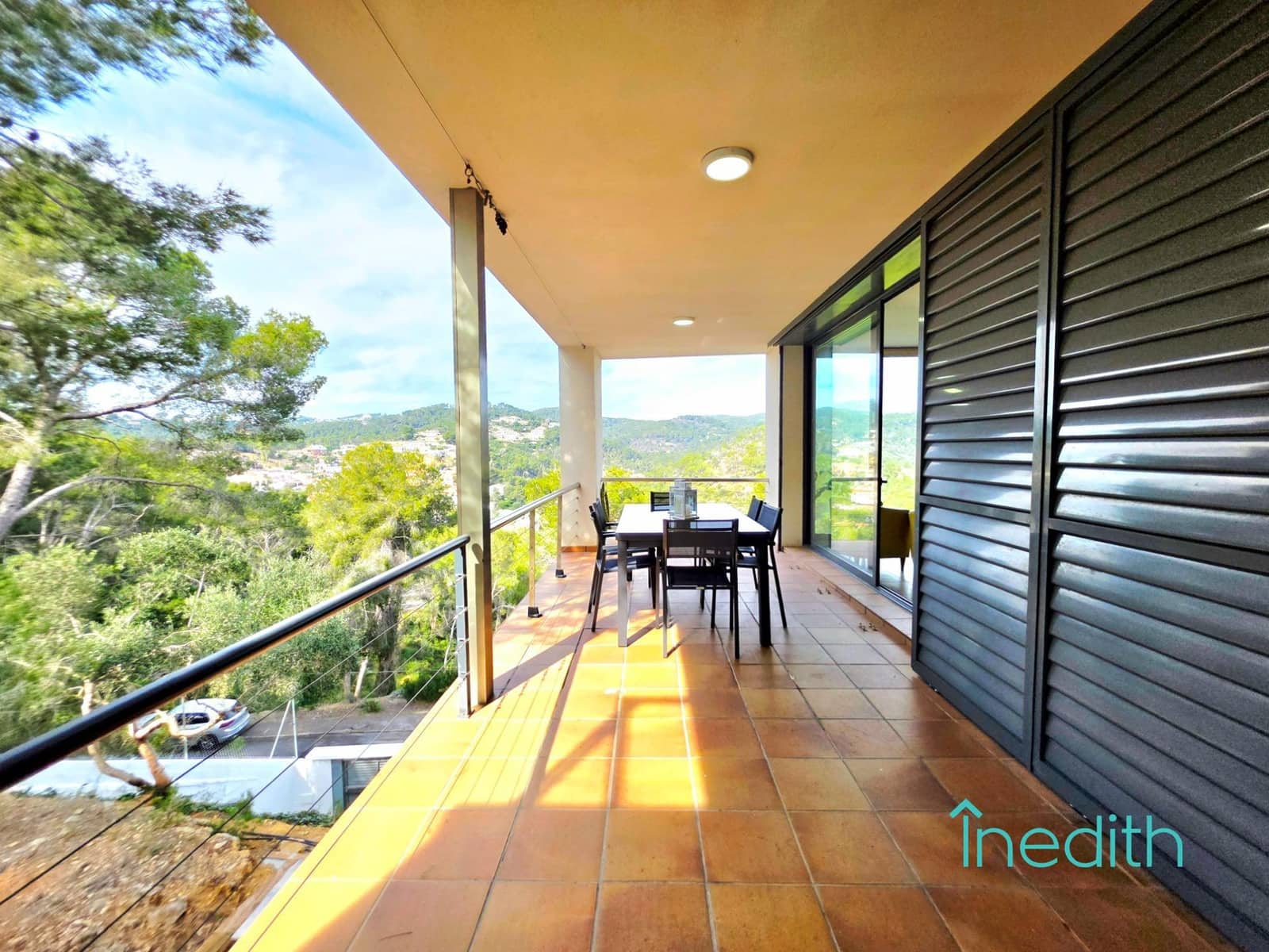 3 makuuhuone Huvila myytävänä paikassa Cubelles mukana 
autotalli - 395 000 € (Ref: 9648344)