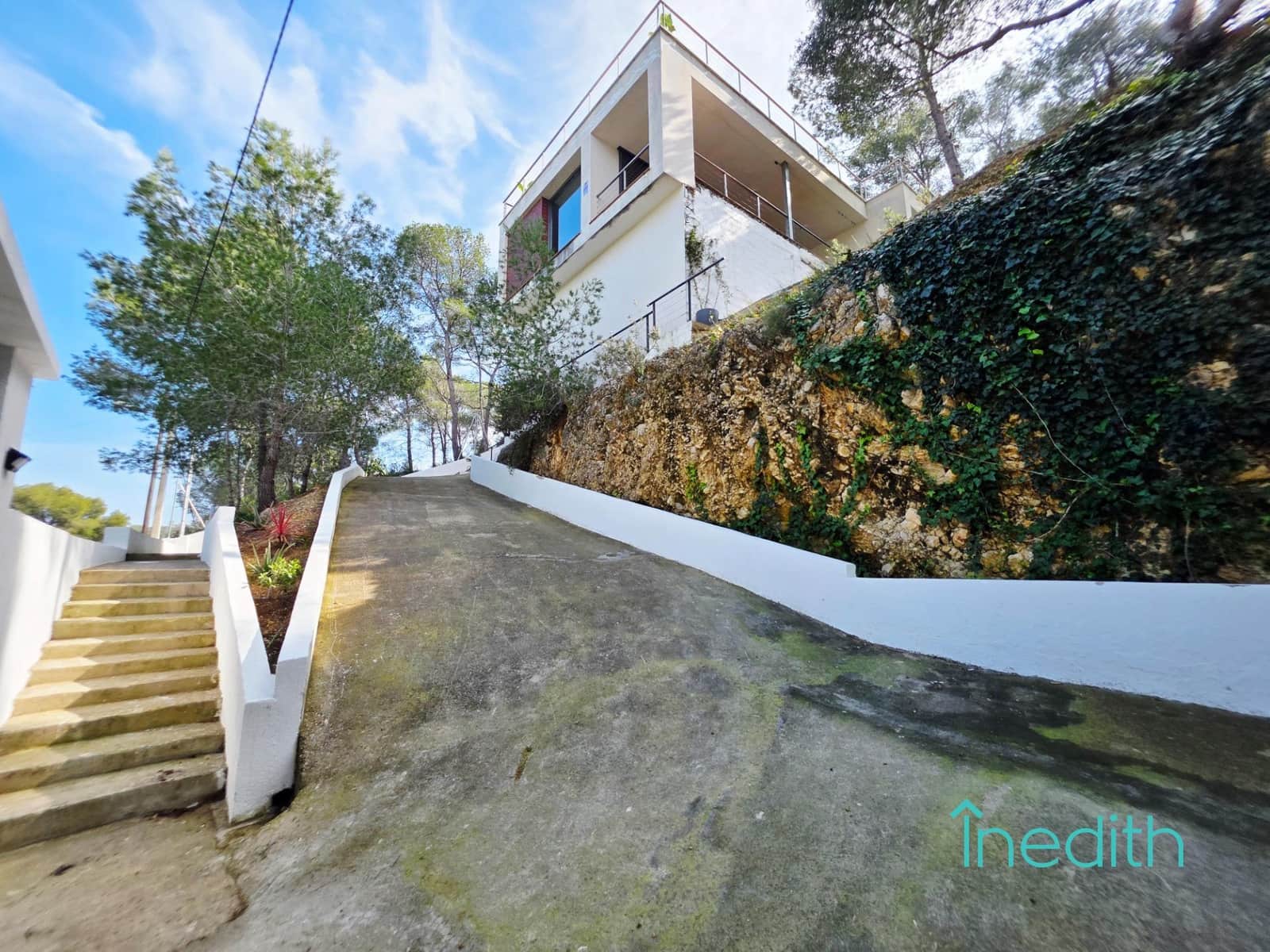 3 makuuhuone Huvila myytävänä paikassa Cubelles mukana 
autotalli - 395 000 € (Ref: 9648344)