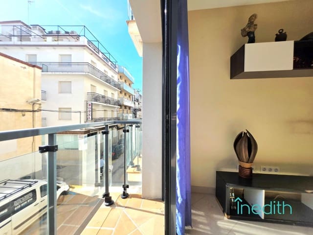 2 makuuhuone Asunto myytävänä paikassa Sitges - 430 000 € (Ref: 9677597)