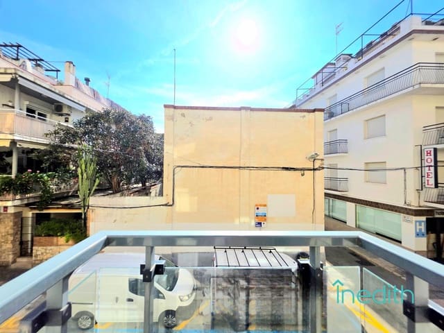 2 makuuhuone Asunto myytävänä paikassa Sitges - 430 000 € (Ref: 9677597)