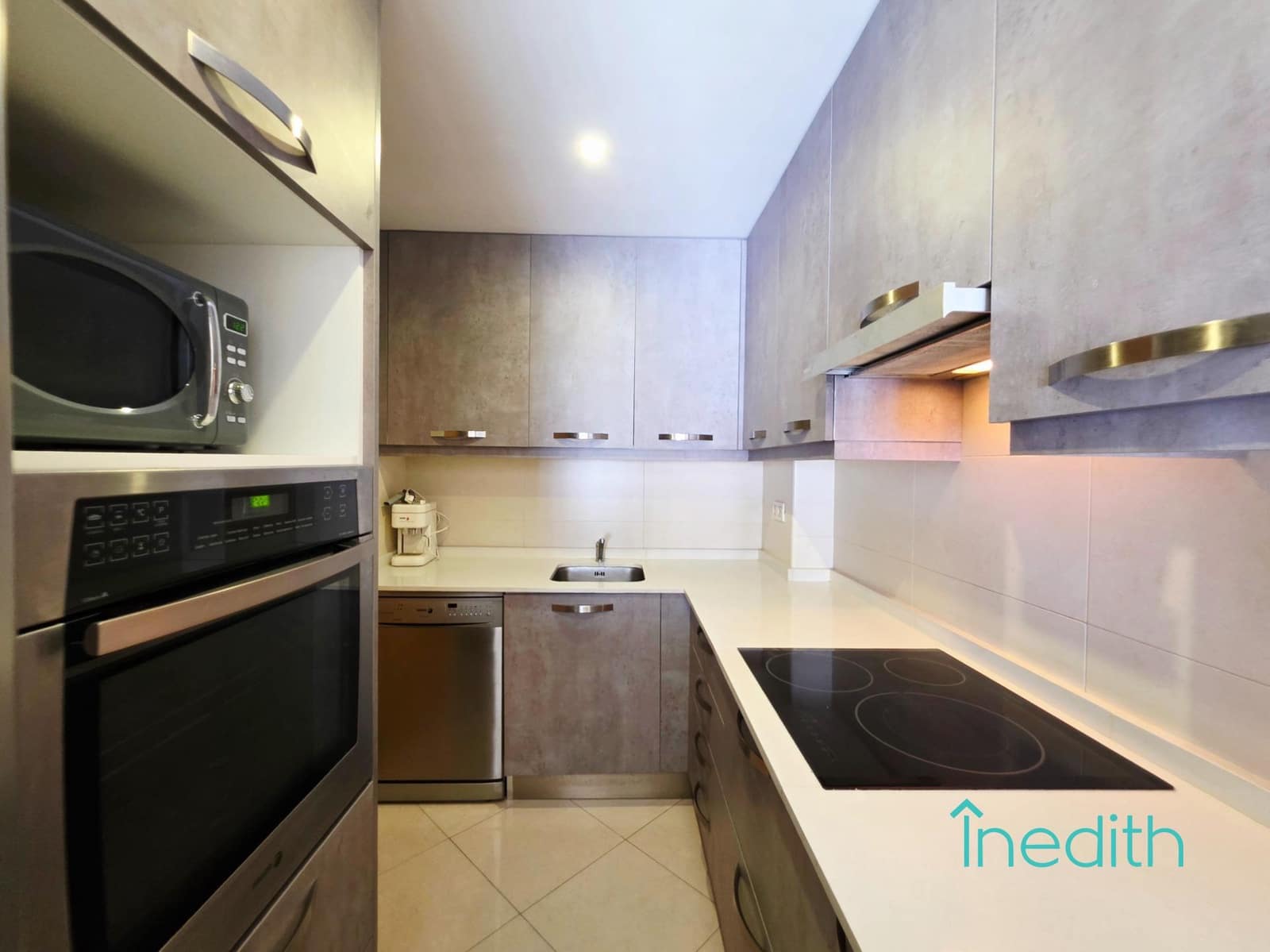 2 bedroom Flat for sale in Sitges - € 430,000 (Ref: 9677597)