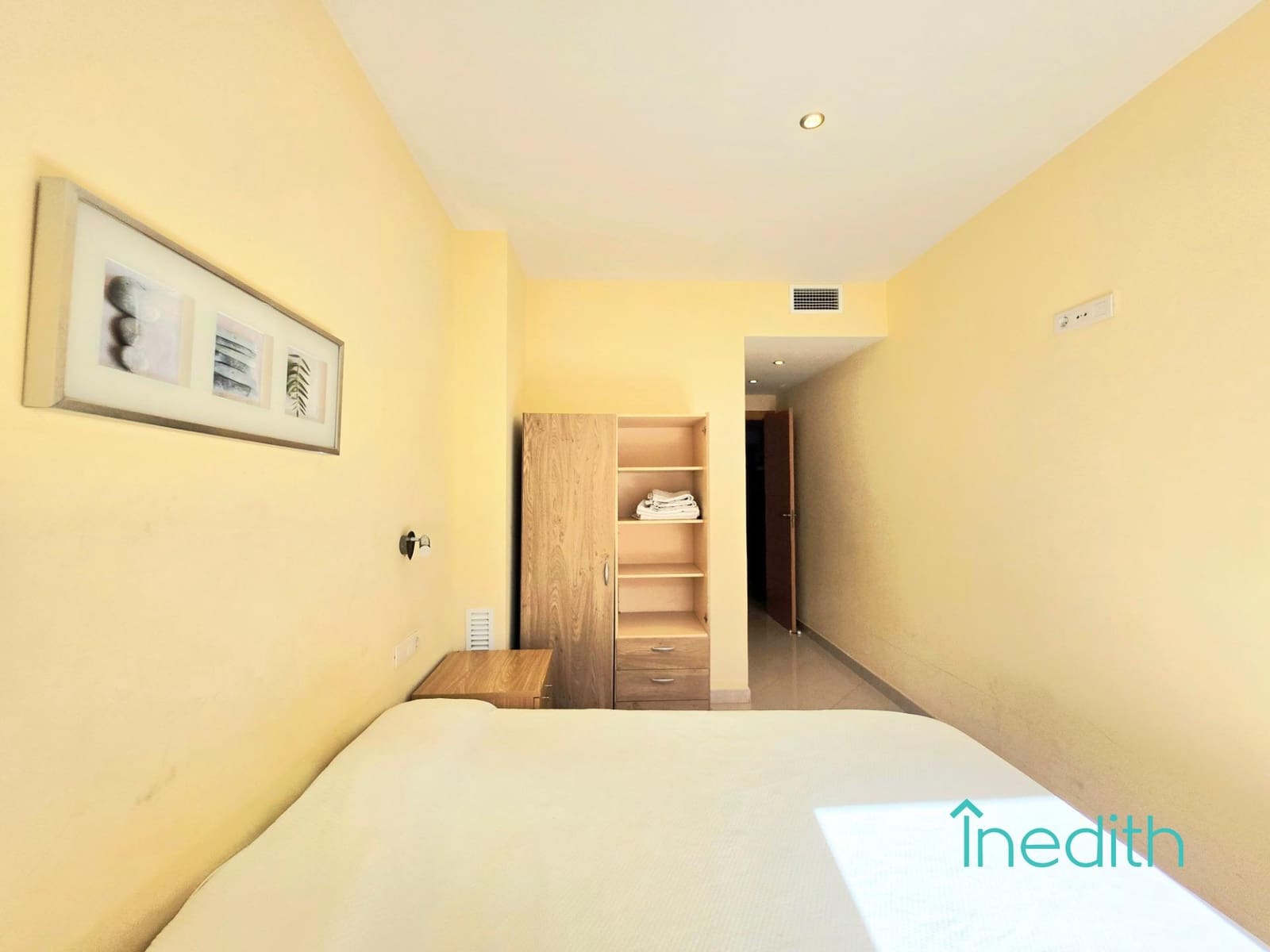 2 bedroom Flat for sale in Sitges - € 430,000 (Ref: 9677597)