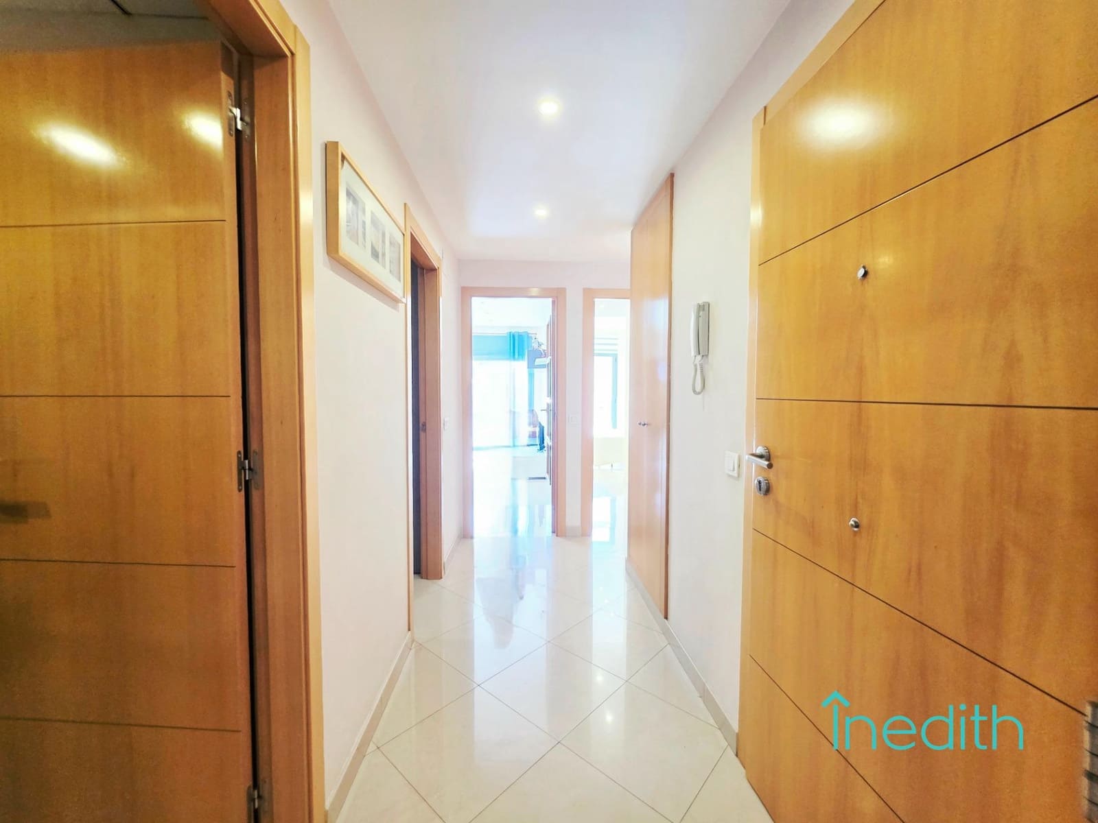 2 bedroom Flat for sale in Sitges - € 430,000 (Ref: 9677597)