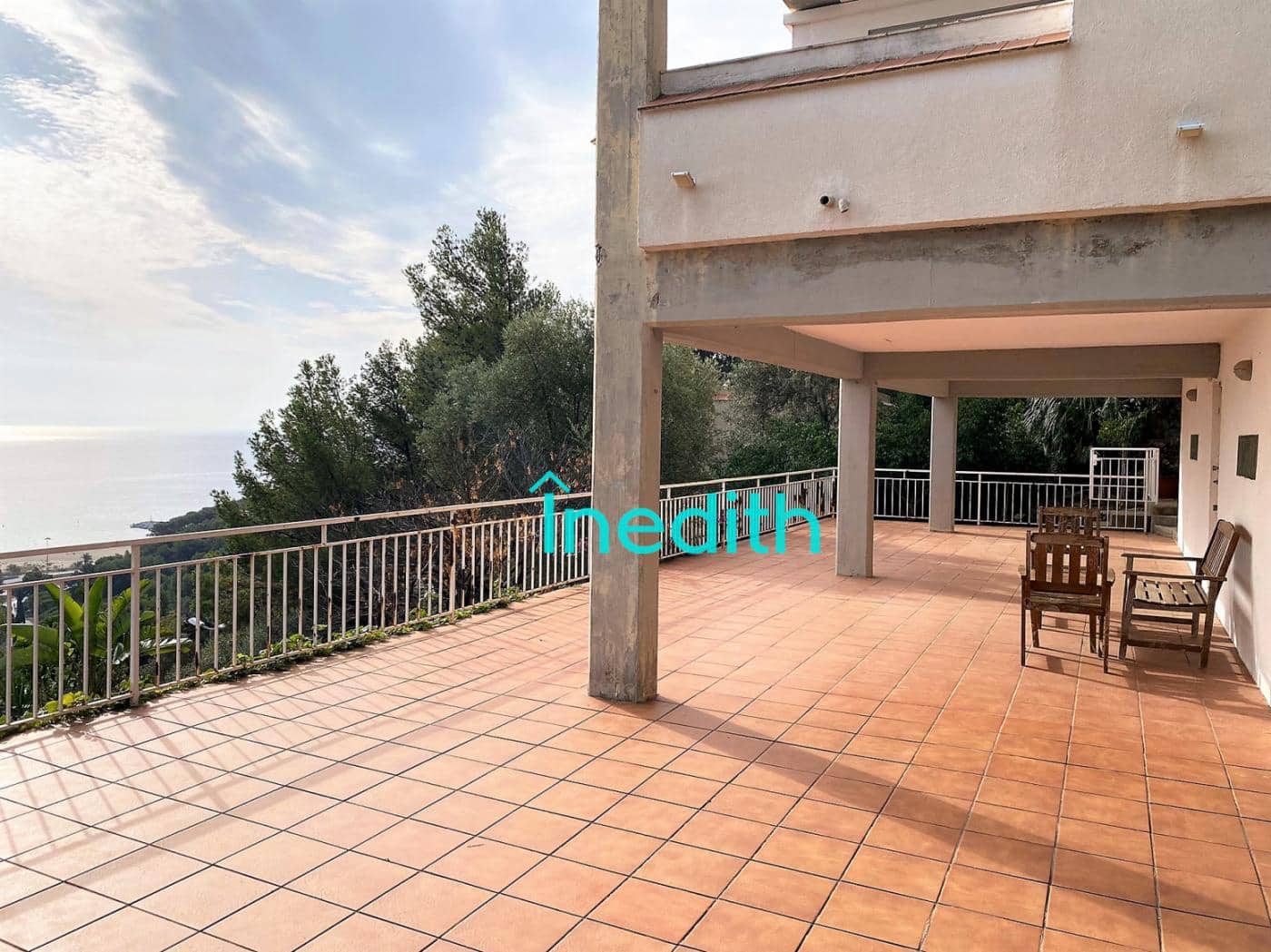 4 bedroom Villa for rent in Castelldefels with pool - € 2,650 (Ref: 9677598)