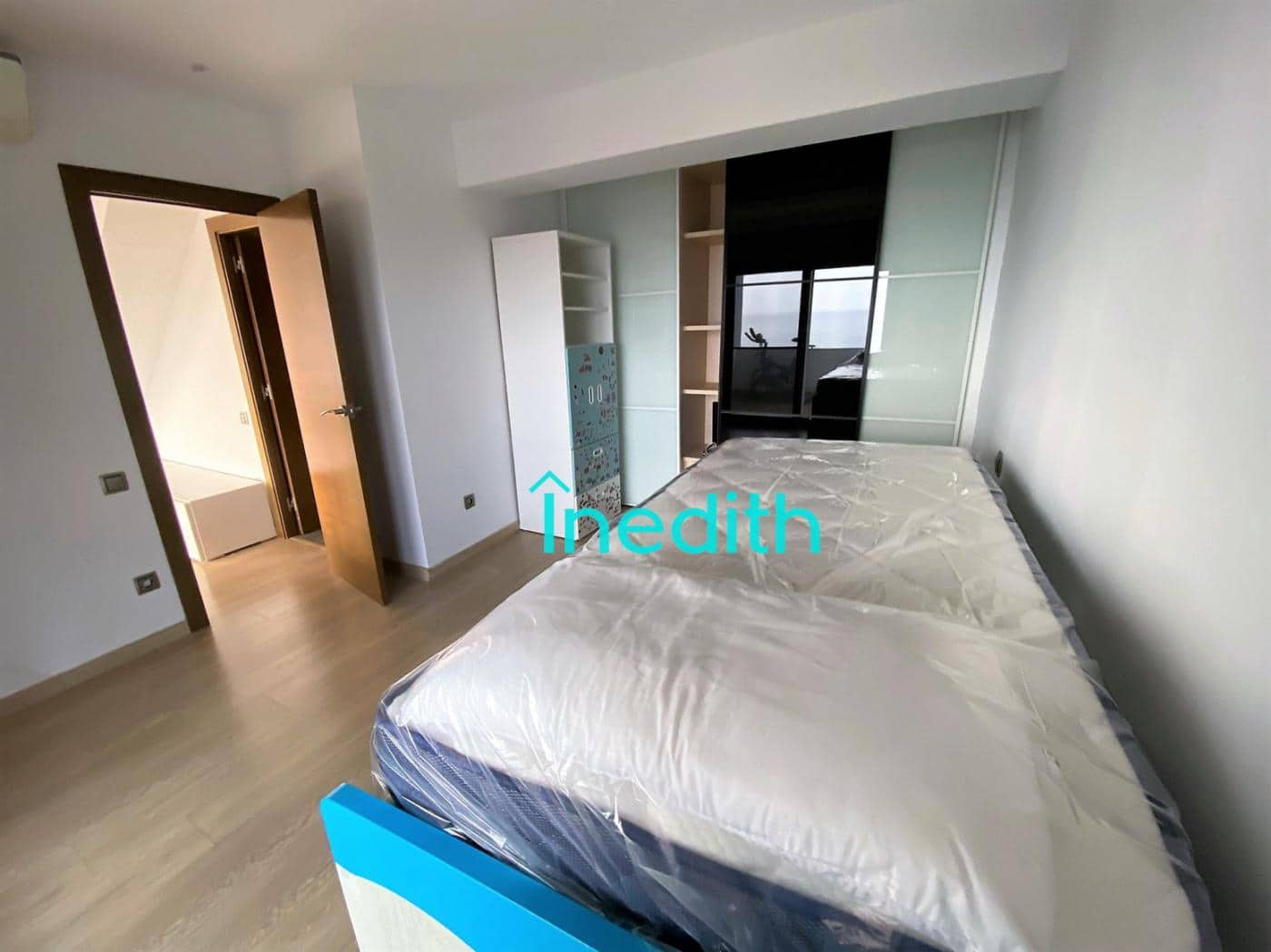 4 bedroom Villa for rent in Castelldefels with pool - € 2,650 (Ref: 9677598)