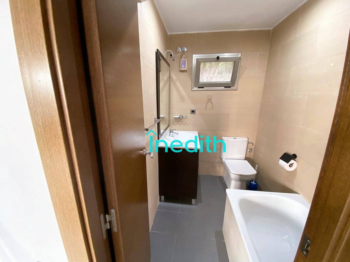 4 bedroom Villa for rent in Castelldefels with pool - € 2,650 (Ref: 9677598)