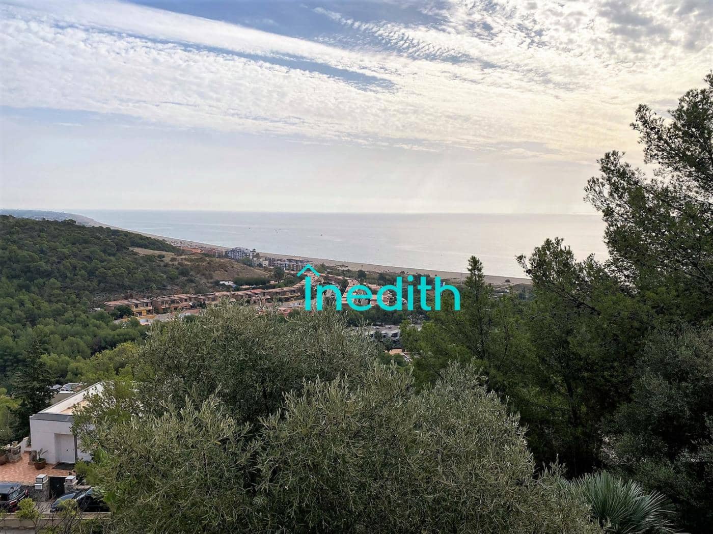 4 bedroom Villa for rent in Castelldefels with pool - € 2,650 (Ref: 9677598)