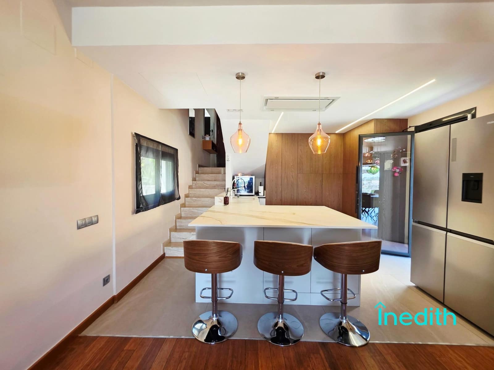 5 makuuhuone Huvila myytävänä paikassa Cubelles mukana uima-altaan 
autotalli - 465 000 € (Ref: 9698908)