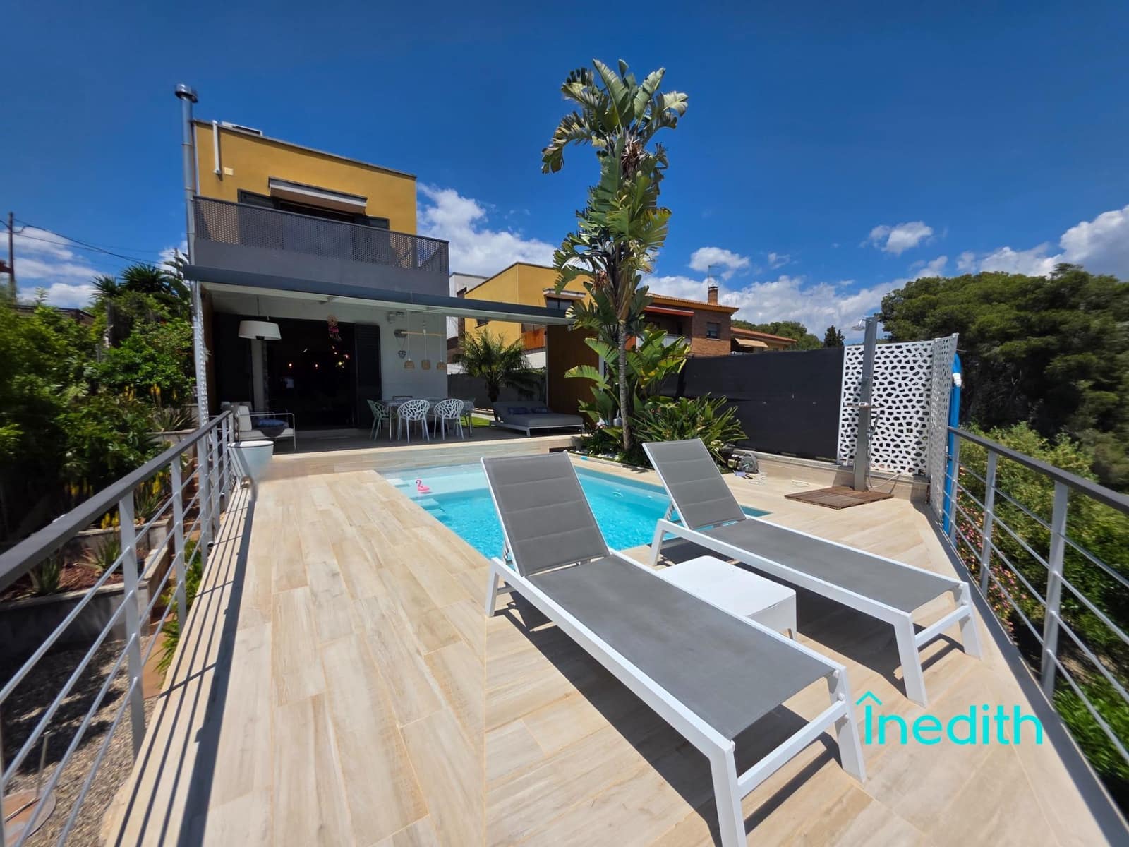 5 makuuhuone Huvila myytävänä paikassa Cubelles mukana uima-altaan 
autotalli - 465 000 € (Ref: 9698908)