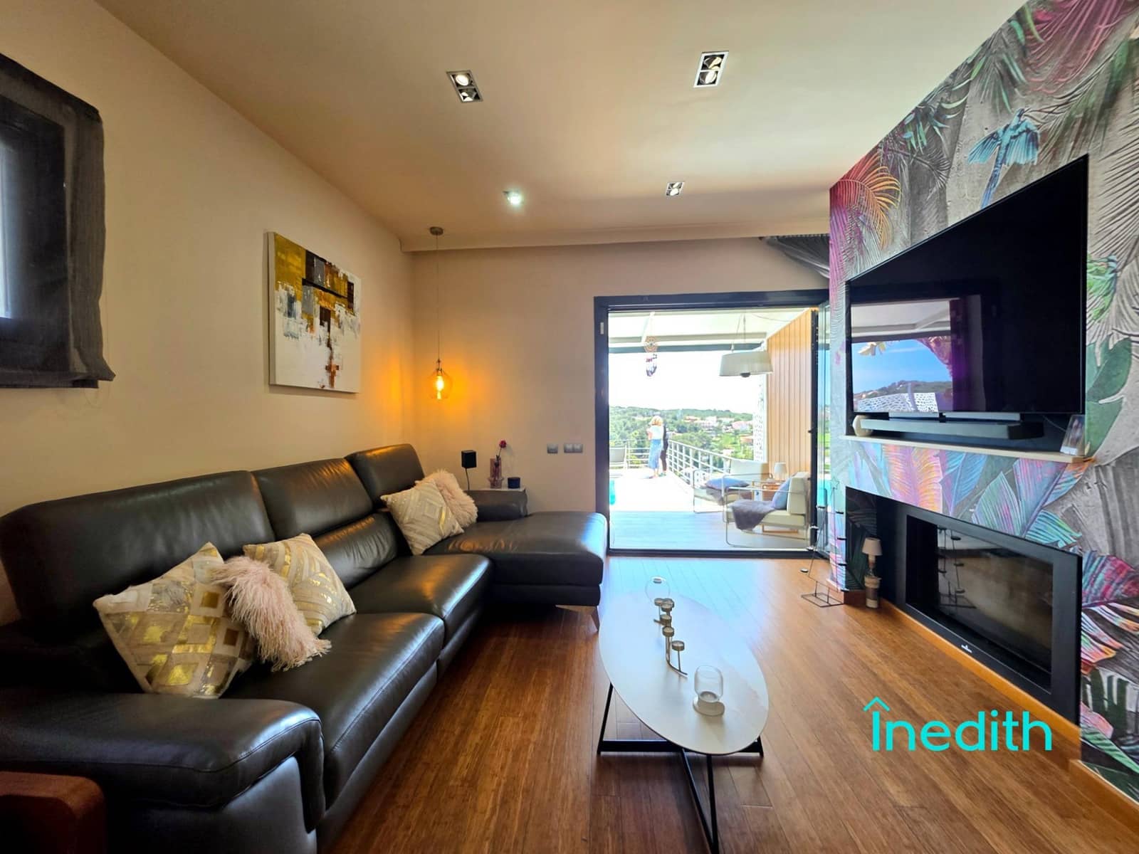 5 makuuhuone Huvila myytävänä paikassa Cubelles mukana uima-altaan 
autotalli - 465 000 € (Ref: 9698908)