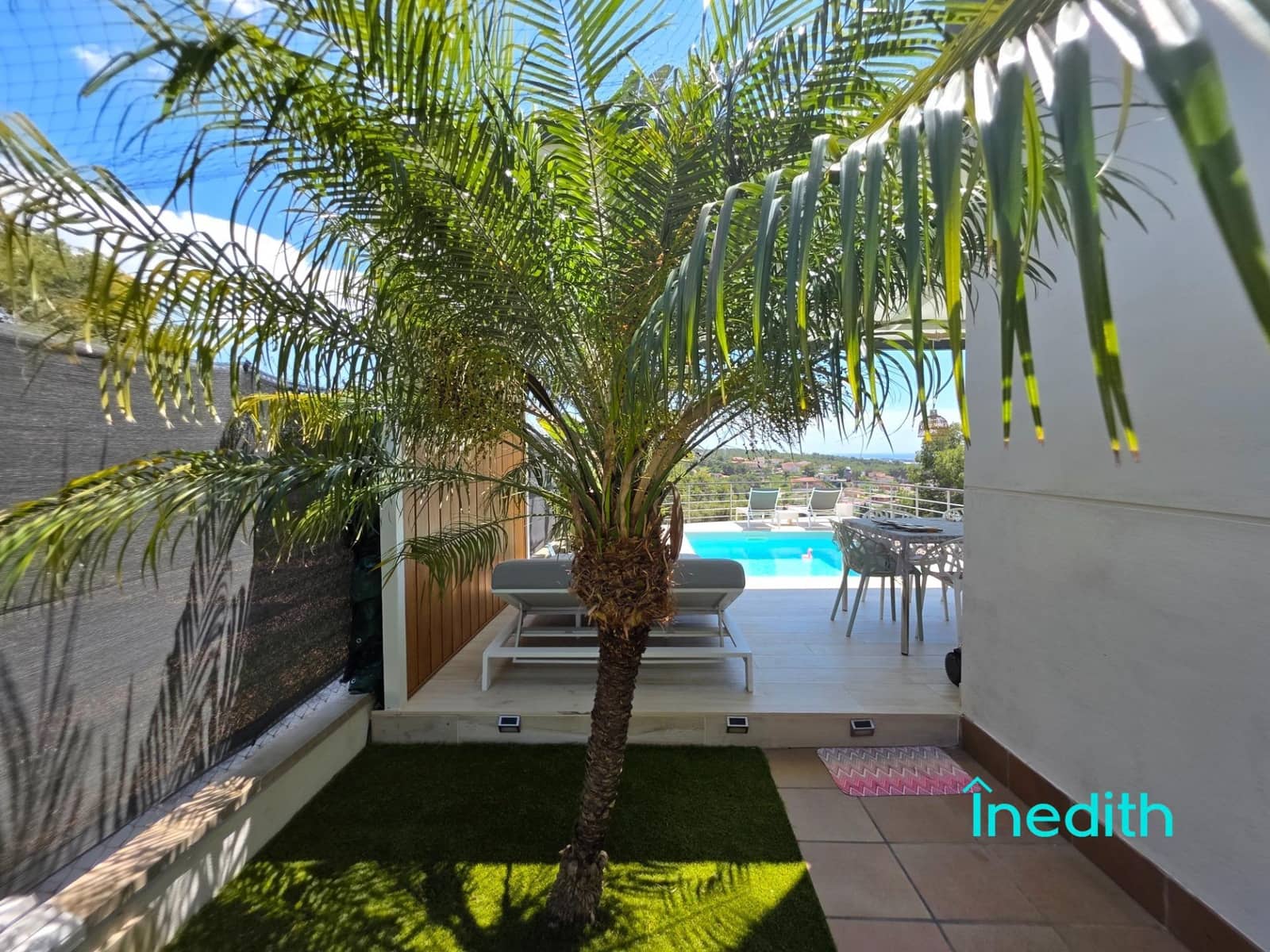 5 makuuhuone Huvila myytävänä paikassa Cubelles mukana uima-altaan 
autotalli - 465 000 € (Ref: 9698908)