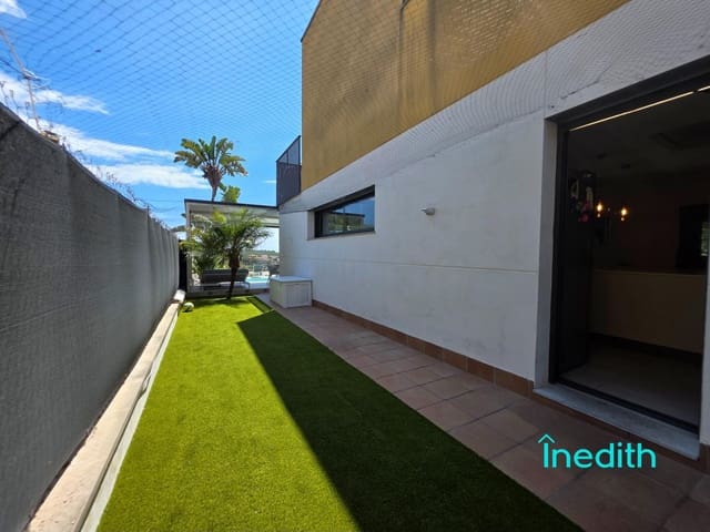 5 soverom Villa til salgs i Cubelles med svømmebasseng garasje - € 465 000 (Ref: 9698908)