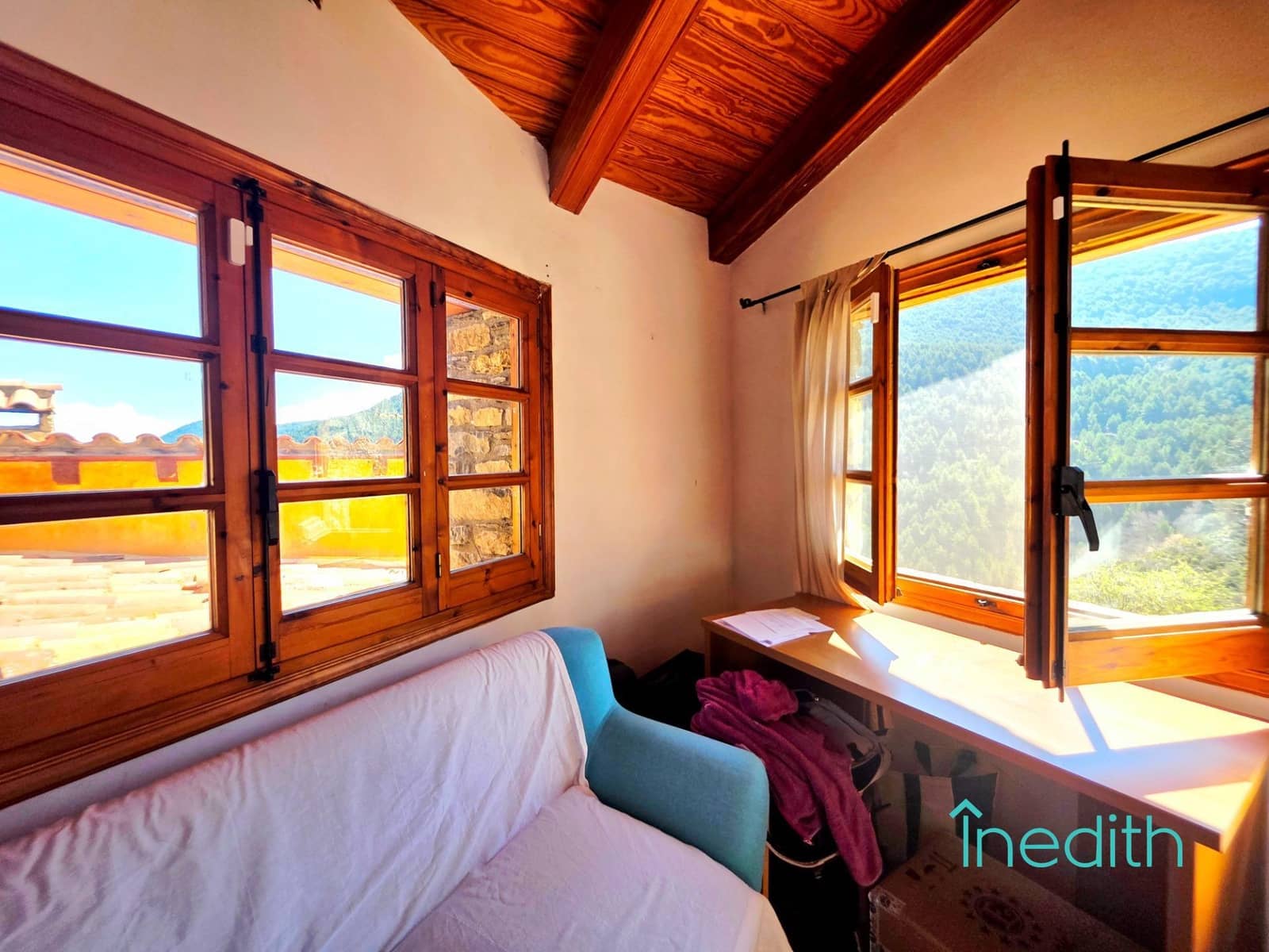 5 soveværelse Semi-Rækkehus til salg i El Pont de Bar - € 395.000 (Ref: 9707556)