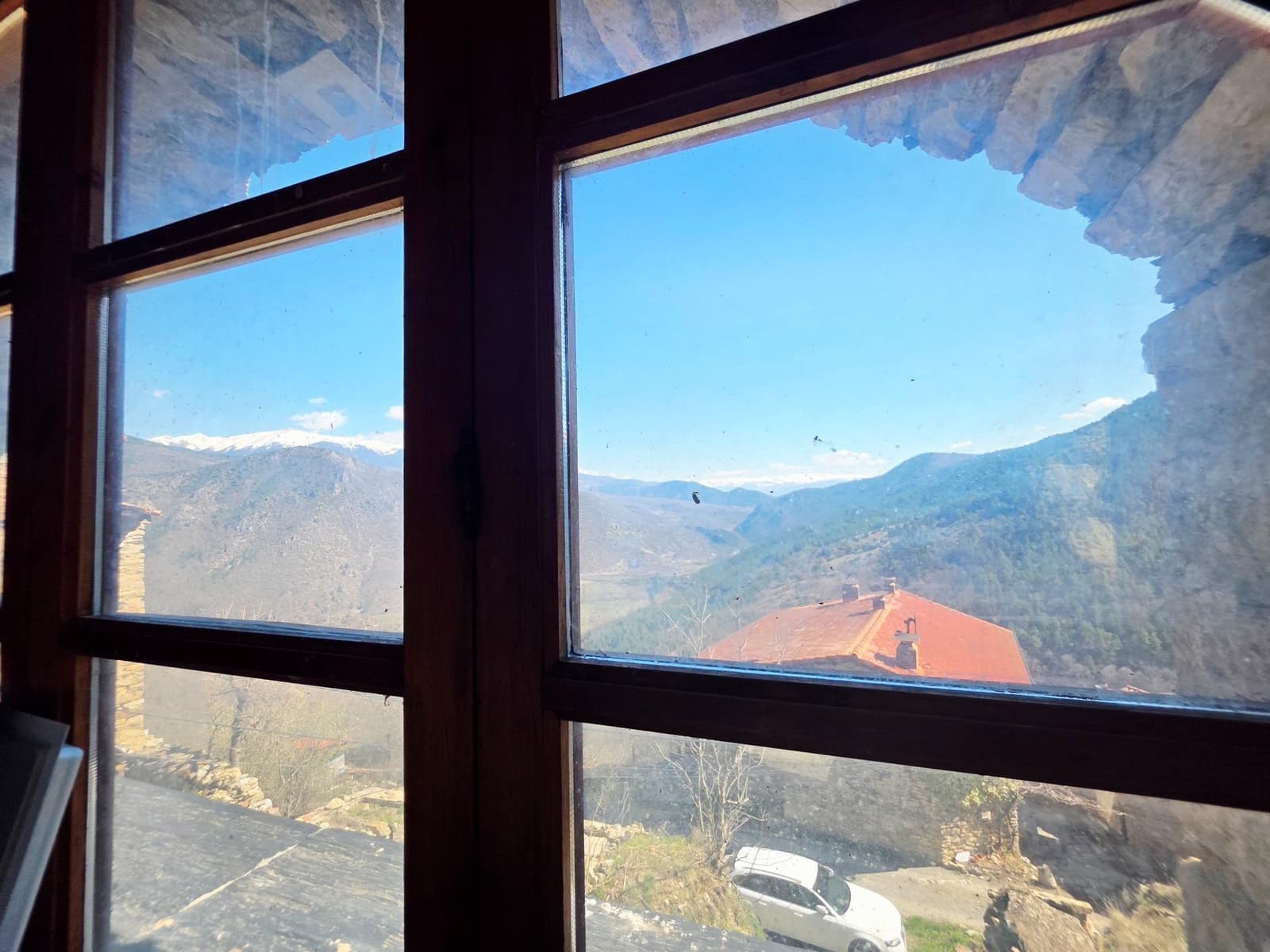 5 soveværelse Semi-Rækkehus til salg i El Pont de Bar - € 395.000 (Ref: 9707556)