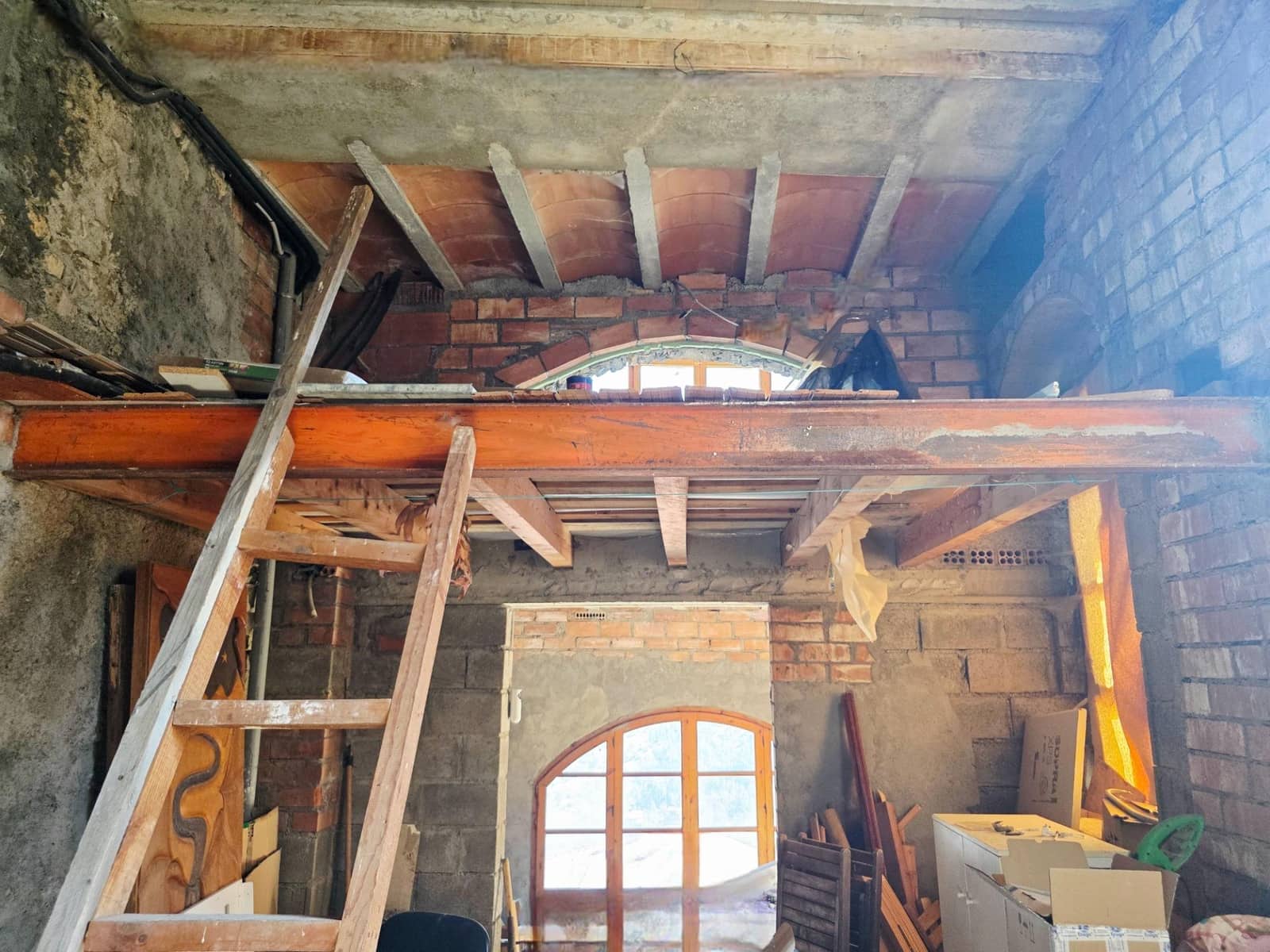 5 soveværelse Semi-Rækkehus til salg i El Pont de Bar - € 395.000 (Ref: 9707556)