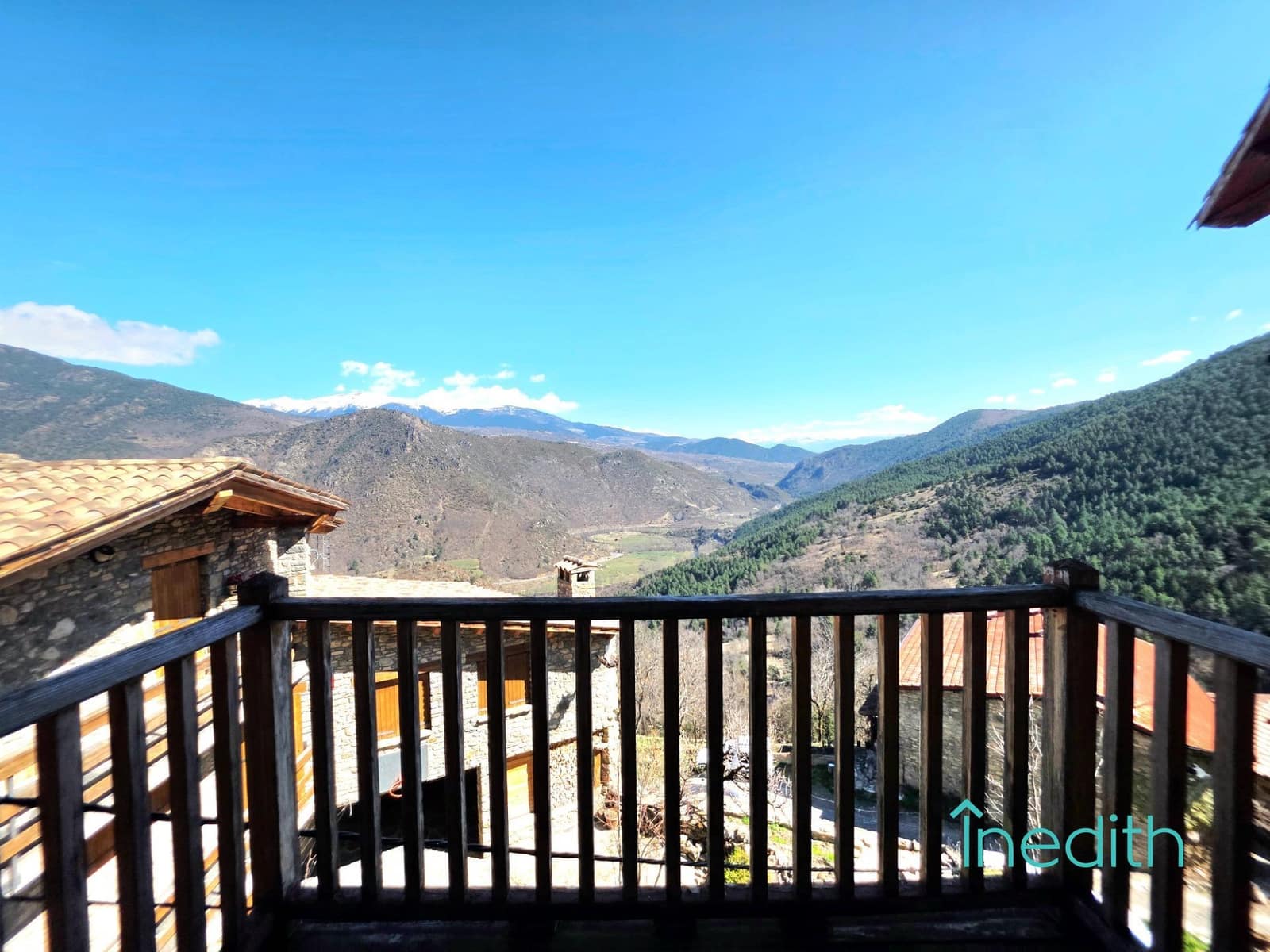 5 soveværelse Semi-Rækkehus til salg i El Pont de Bar - € 395.000 (Ref: 9707556)