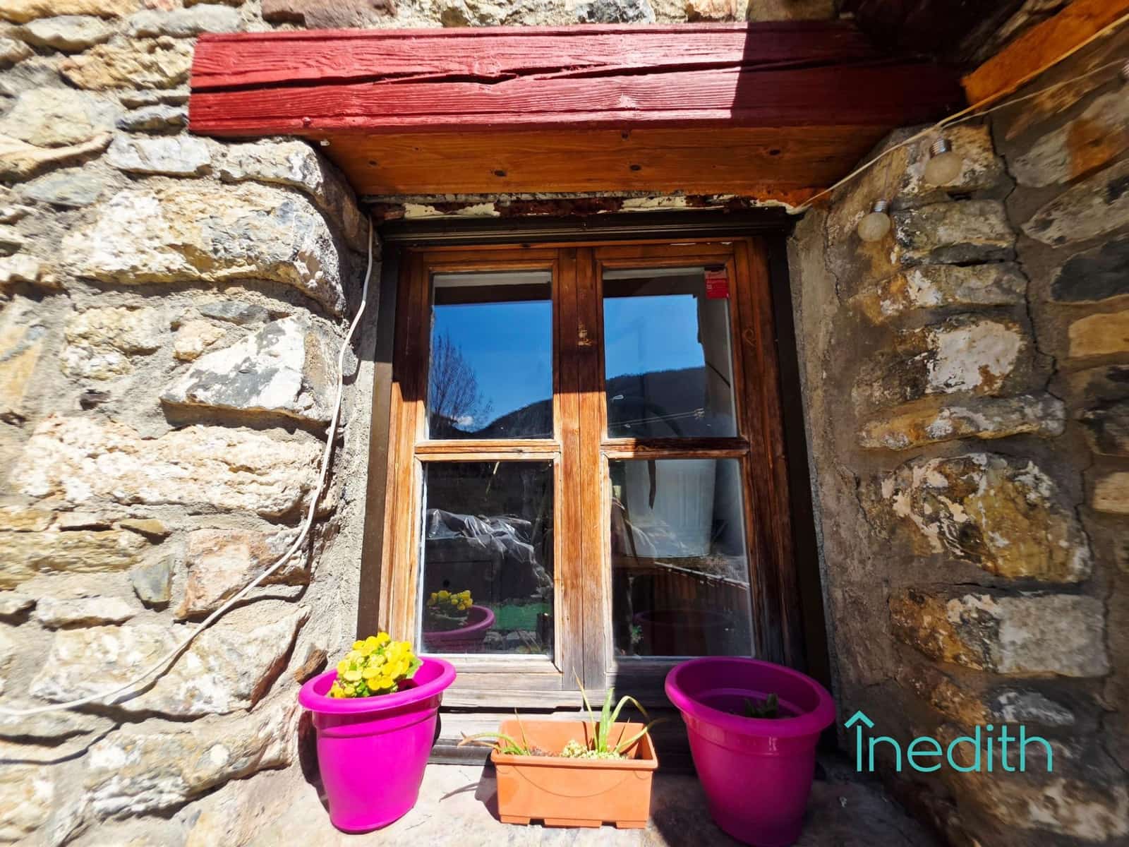 5 soveværelse Semi-Rækkehus til salg i El Pont de Bar - € 395.000 (Ref: 9707556)