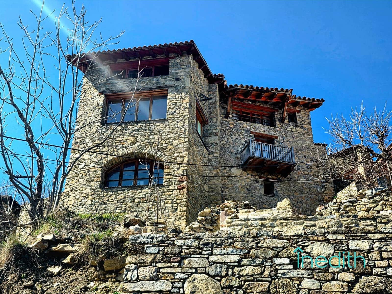 5 soveværelse Semi-Rækkehus til salg i El Pont de Bar - € 395.000 (Ref: 9707556)