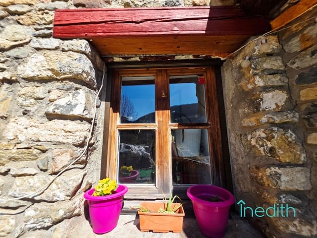 5 sypialnia Dom blizniak na sprzedaż w El Pont de Bar - 395 000 € (Ref: 9707556)