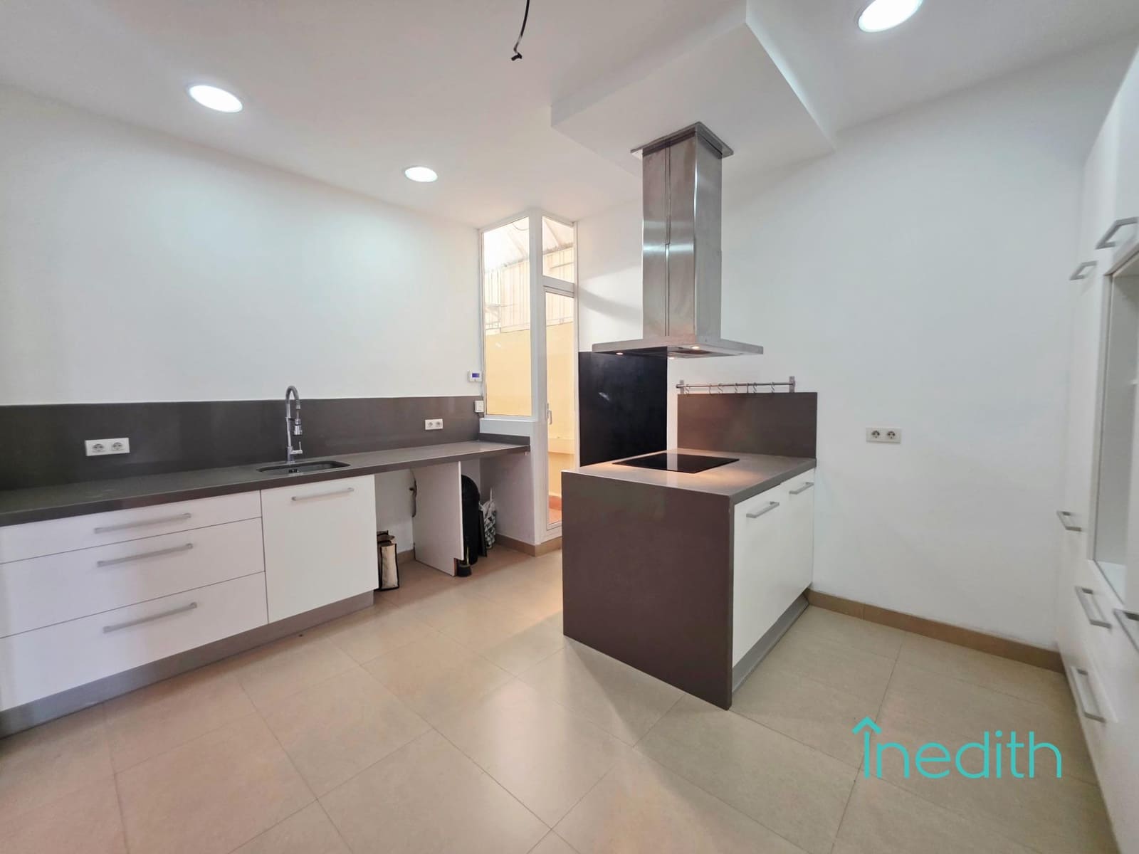 4 chambre Appartement à vendre à Barcelone ville avec garage - 1 155 000 € (Ref: 9735694)