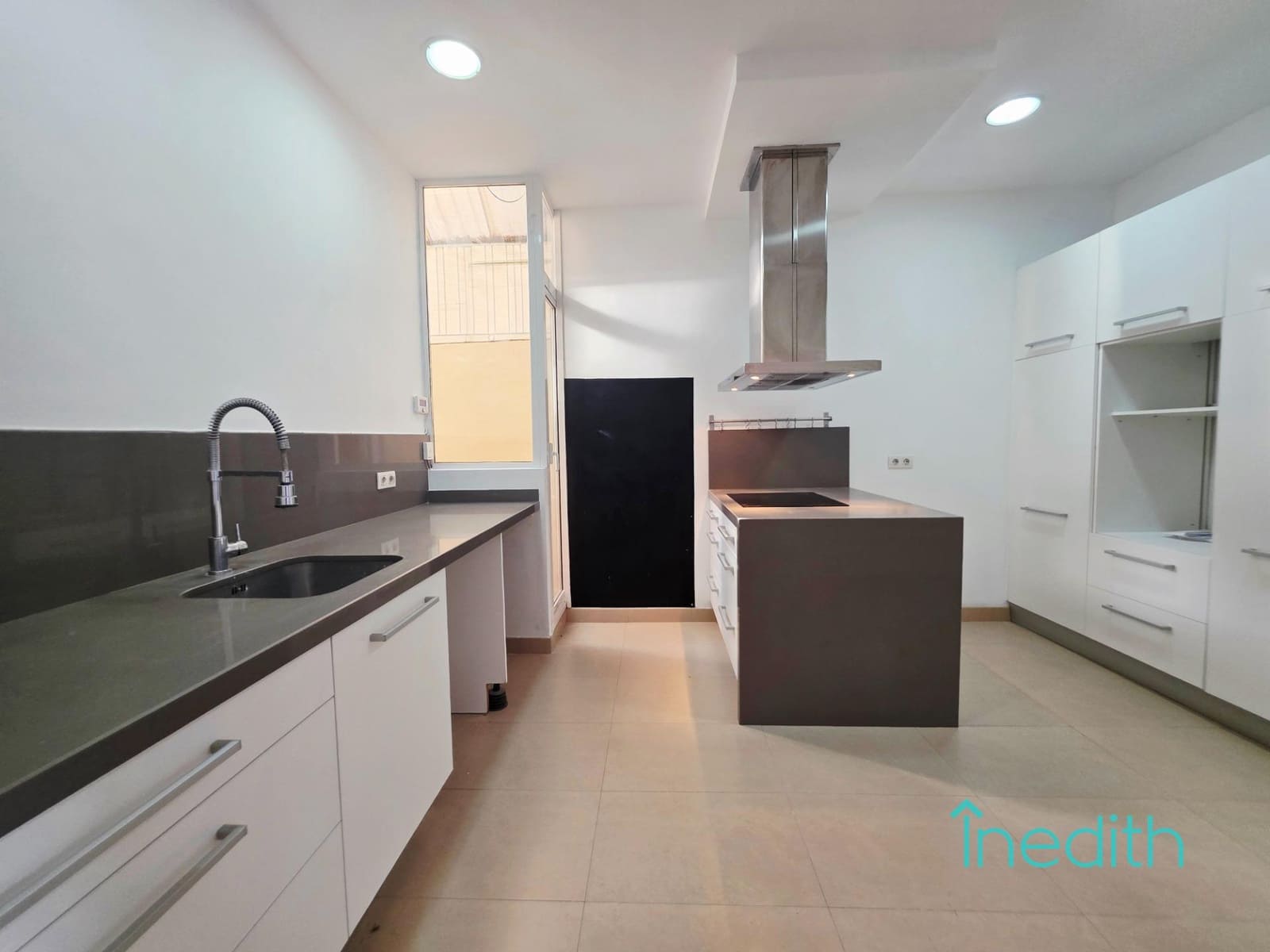 4 chambre Appartement à vendre à Barcelone ville avec garage - 1 155 000 € (Ref: 9735694)