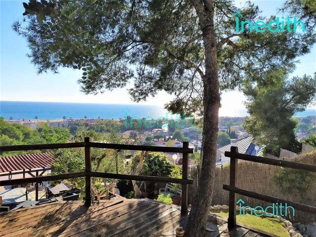 1 chambre Villa/Maison à vendre à Castelldefels avec garage - 965 000 € (Ref: 9735695)