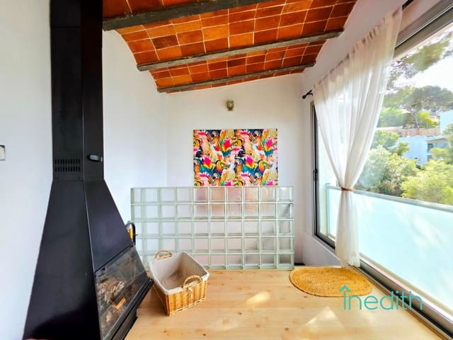 1 chambre Villa/Maison à vendre à Castelldefels avec garage - 965 000 € (Ref: 9735695)